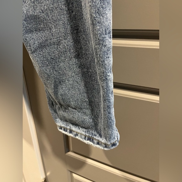 Shein Mom Jeans - Picture 8 of 9